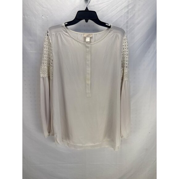LOFT Cream Textured Sleeve Blouse Long Sleeve Button Front Women’s Size M - Picture 1 of 8